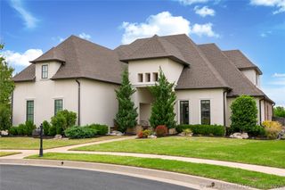 719 W 109th Place S, Jenks, OK 74037