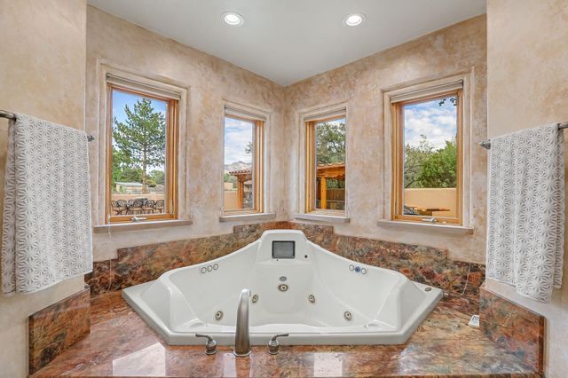 13 Camino De Las Brisas, Corrales, NM 87048