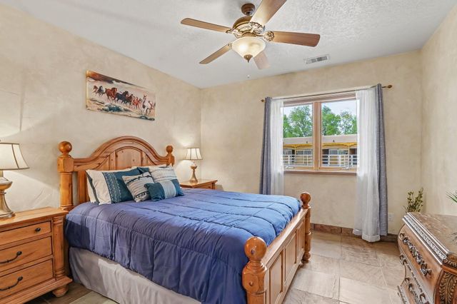 13 Camino De Las Brisas, Corrales, NM 87048