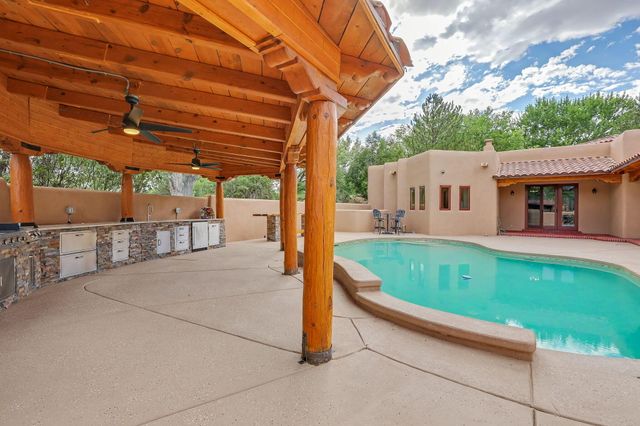 13 Camino De Las Brisas, Corrales, NM 87048