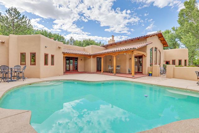 13 Camino De Las Brisas, Corrales, NM 87048