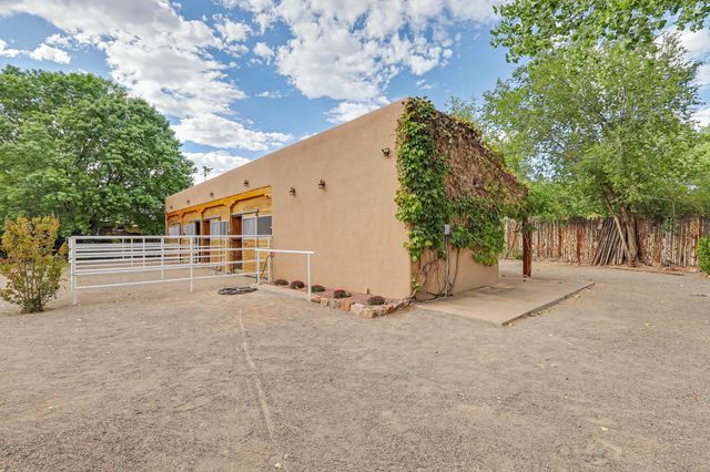 13 Camino De Las Brisas, Corrales, NM 87048