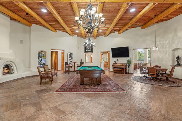 13 Camino De Las Brisas, Corrales, NM 87048