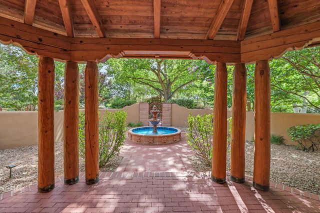13 Camino De Las Brisas, Corrales, NM 87048