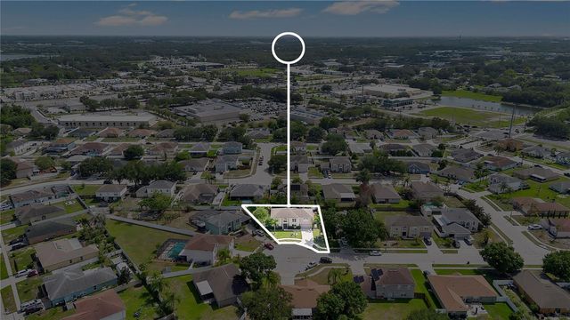 4912 NEWTON COURT, St Cloud, FL 34771