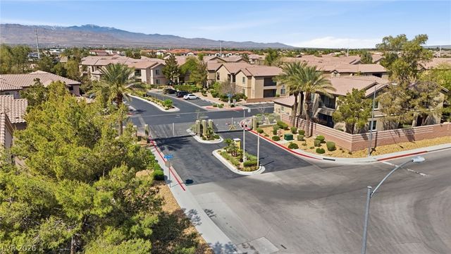 6695 Caporetto Lane 101, North Las Vegas, NV 89084