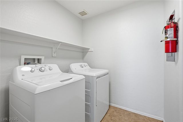 6695 Caporetto Lane 101, North Las Vegas, NV 89084