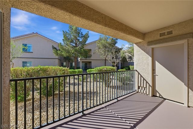 6695 Caporetto Lane 101, North Las Vegas, NV 89084