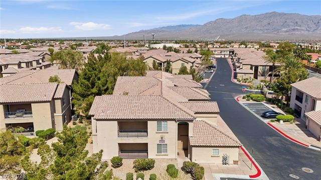 6695 Caporetto Lane 101, North Las Vegas, NV 89084