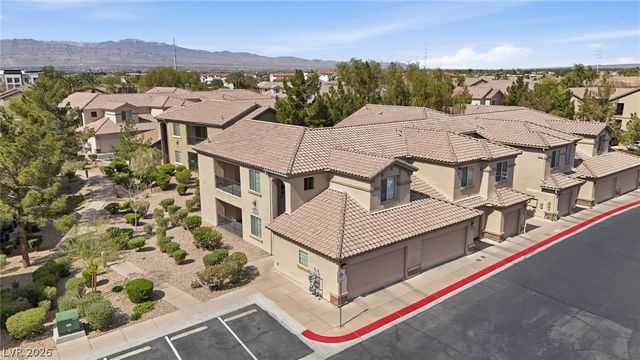 6695 Caporetto Lane 101, North Las Vegas, NV 89084