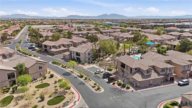 6695 Caporetto Lane 101, North Las Vegas, NV 89084