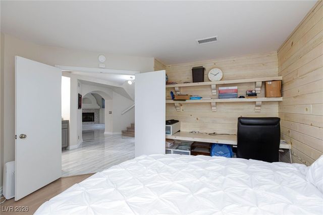 3146 Bel Air Drive, Las Vegas, NV 89109