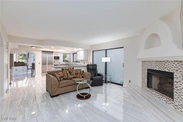 3146 Bel Air Drive, Las Vegas, NV 89109