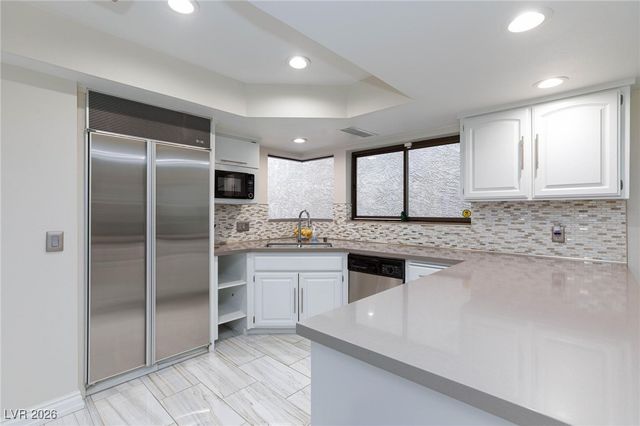 3146 Bel Air Drive, Las Vegas, NV 89109