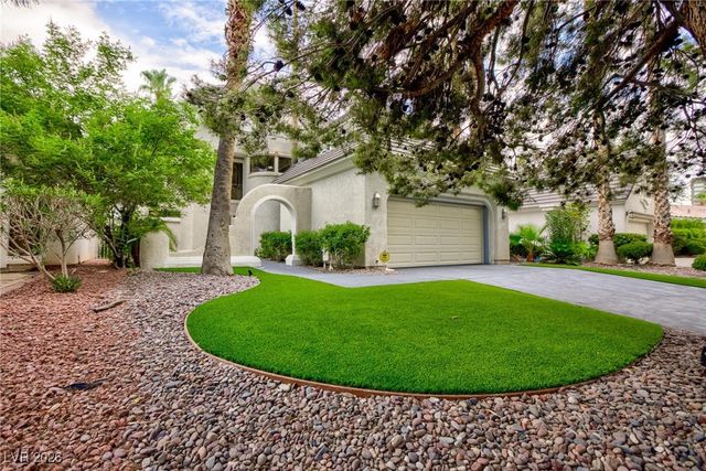 3146 Bel Air Drive, Las Vegas, NV 89109