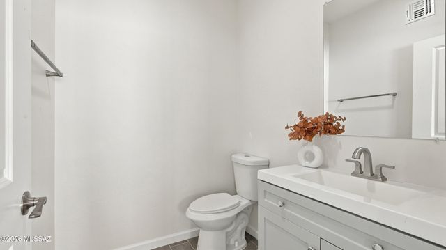 120 E Yavapai Road, Tucson, AZ 85705