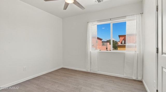 120 E Yavapai Road, Tucson, AZ 85705