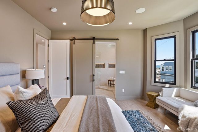 902 Filbert Street, San Francisco, CA 94133