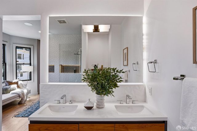 902 Filbert Street, San Francisco, CA 94133