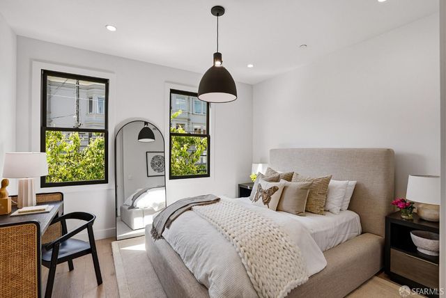 902 Filbert Street, San Francisco, CA 94133