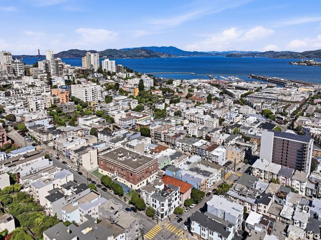 902 Filbert Street, San Francisco, CA 94133