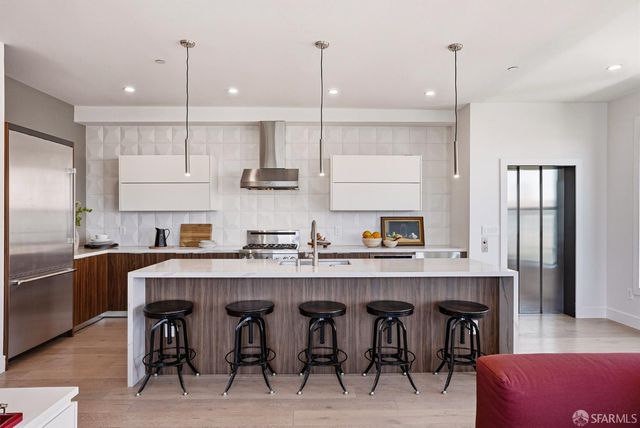 902 Filbert Street, San Francisco, CA 94133