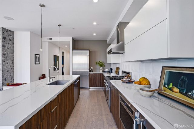 902 Filbert Street, San Francisco, CA 94133