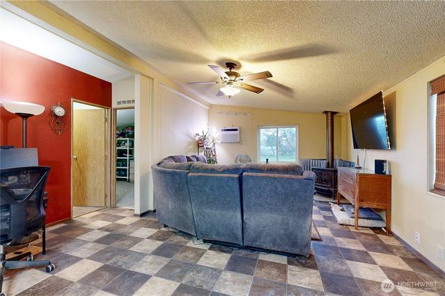 53427 Ruby Lane, Milton-freewater, OR 97862