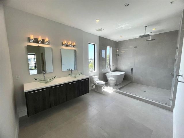 113 SE 1st Circle, Pompano Beach, FL 33060