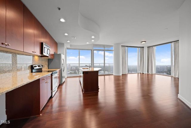 301 Fayetteville Street 2406, Raleigh, NC 27601