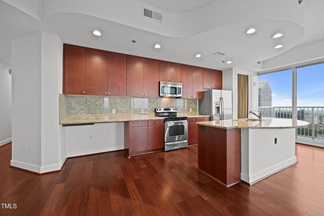 301 Fayetteville Street 2406, Raleigh, NC 27601