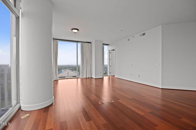 301 Fayetteville Street 2406, Raleigh, NC 27601