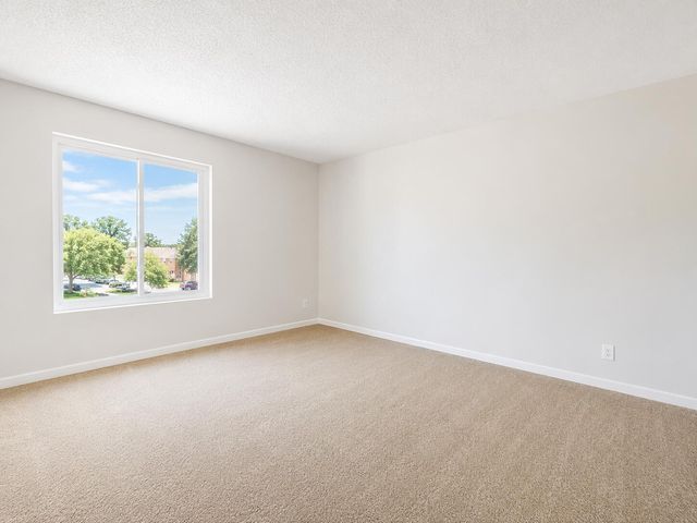 711 N Pine Island Road 204, Plantation, FL 33324