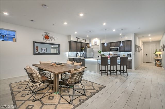 607 Sylvan Street, Henderson, NV 89002