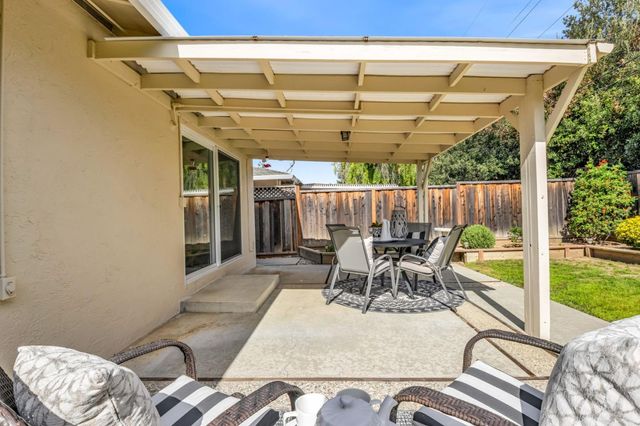 1124 Elmsford Drive, Cupertino, CA 95014