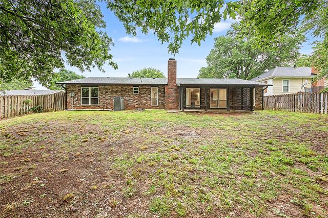 146 San Jose Drive, Springdale, AR 72764