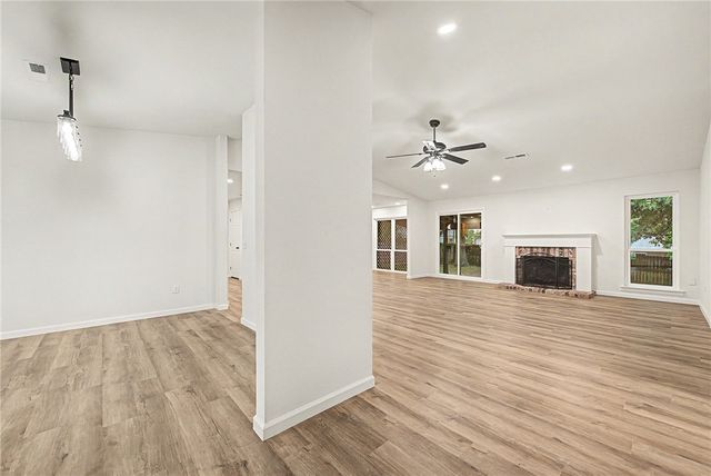 146 San Jose Drive, Springdale, AR 72764