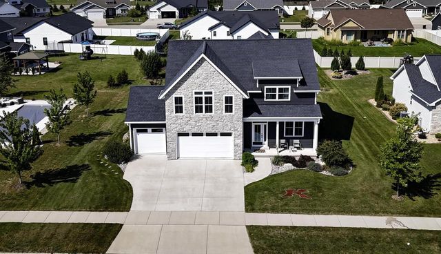 N9335 VARSITY LANE, Appleton, WI 54915