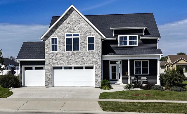 N9335 VARSITY LANE, Appleton, WI 54915