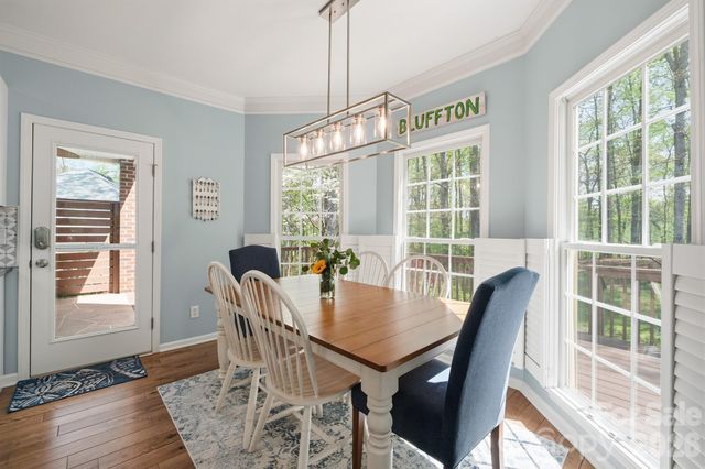 152 Fernbrook Drive, Mooresville, NC 28117