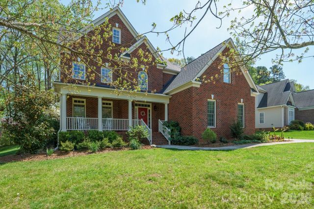 152 Fernbrook Drive, Mooresville, NC 28117