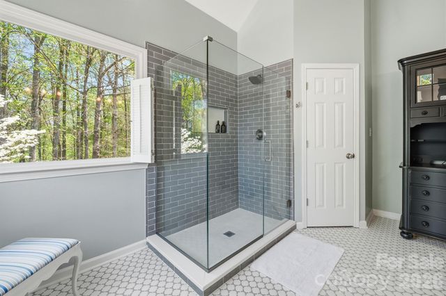 152 Fernbrook Drive, Mooresville, NC 28117