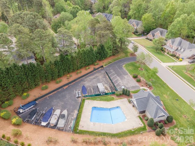 152 Fernbrook Drive, Mooresville, NC 28117