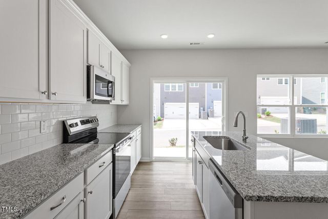 135 Central Townes Way 305, Raleigh, NC 27603