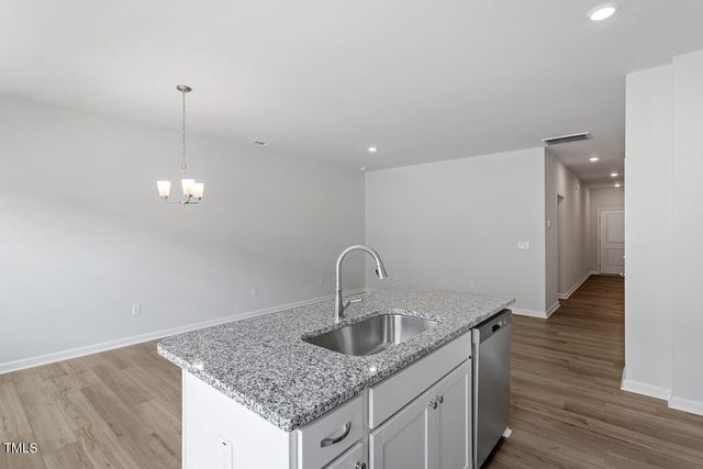 135 Central Townes Way 305, Raleigh, NC 27603