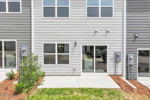 135 Central Townes Way 305, Raleigh, NC 27603