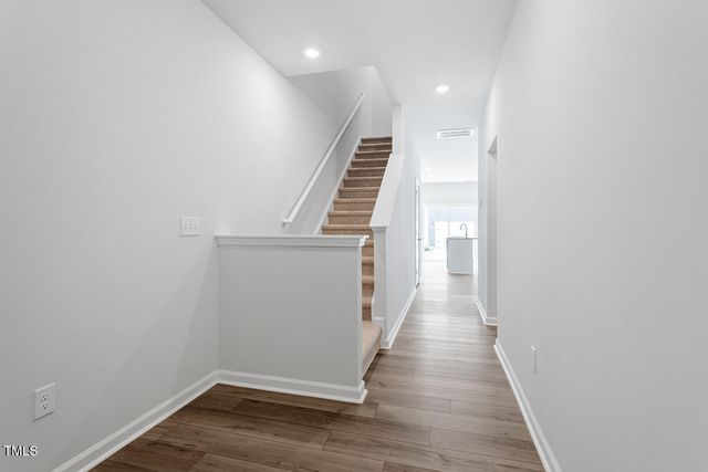 135 Central Townes Way 305, Raleigh, NC 27603