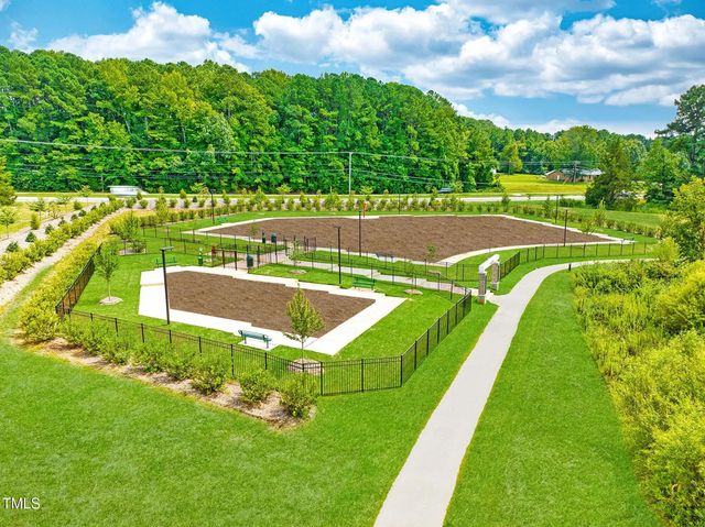 135 Central Townes Way 305, Raleigh, NC 27603