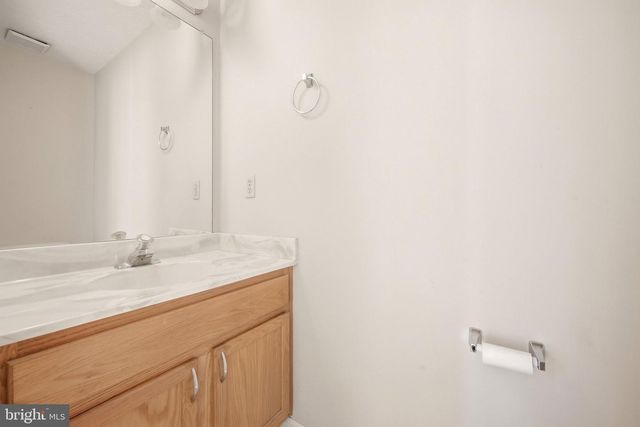 323 COPPERFIELD LN, Winchester, VA 22602