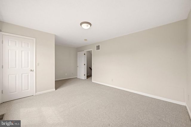 323 COPPERFIELD LN, Winchester, VA 22602